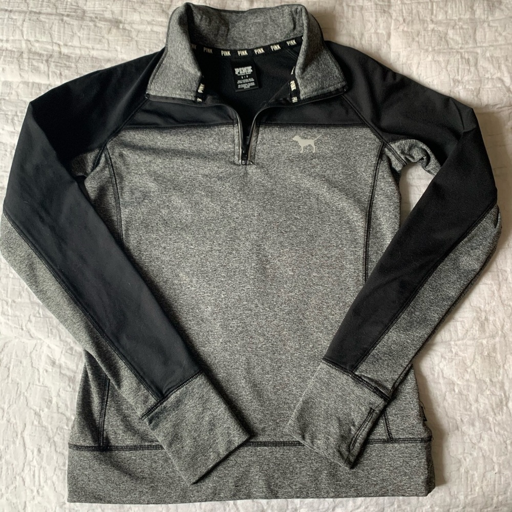 VS Pink half-zip